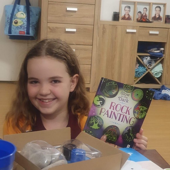 Meet your Posher, Kim maree - Picture 2 of 5